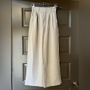 Abercrombie Wide Leg Trouser